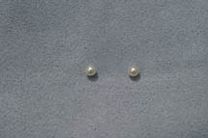 White Round 3.5-4mm AAA Grade Pearls > White