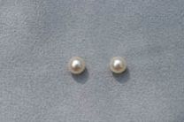 White Round 6.5-7mm AAA Grade Pearls > White