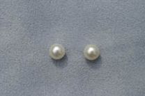 White Round 7.5-8mm AAA Grade Pearls > White