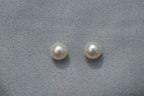 White Round 8-8.5mm AAA Grade Pearls > White
