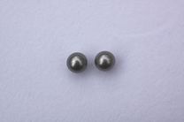 Silver Grey Round 6.5-7mm AAA Grade Pearls > Colours