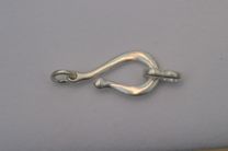Rohm Clasp Simple Hook 12x25mm Satin Silver Findings > Rohm Clasps